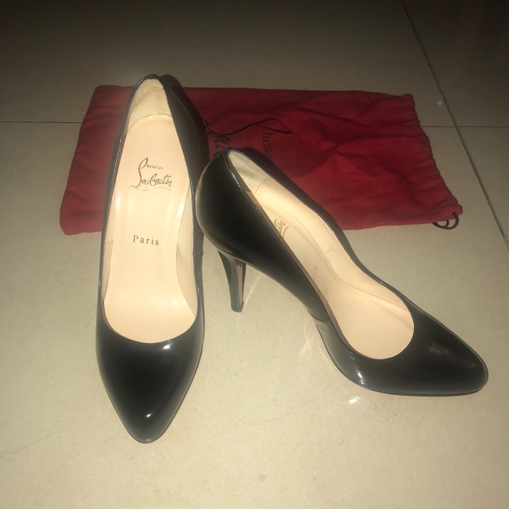 Christian Louboutin Classic Simple Pump 8.5 - Picture 3 of 16